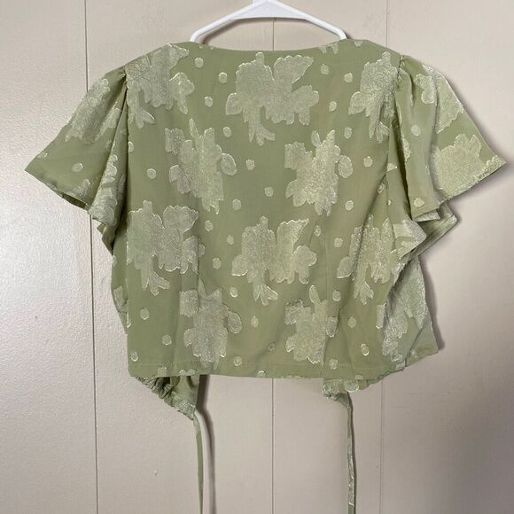 Lulus Green Floral Jacquard Puff Sleeve Tie Front Top XS NWT Elegant Blouse Sage - Picture 2 of 5